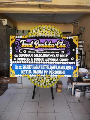 Papan Bunga di Pondok Nguter